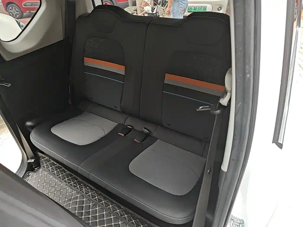 Wuling MINIEV — миниатюра 17