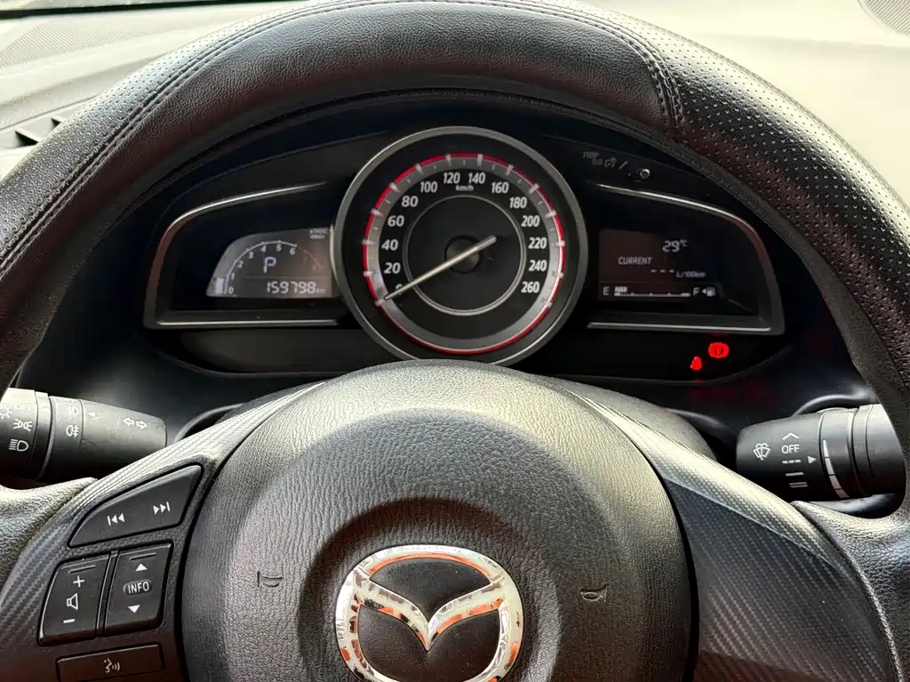 Mazda 3 Axela — миниатюра 7