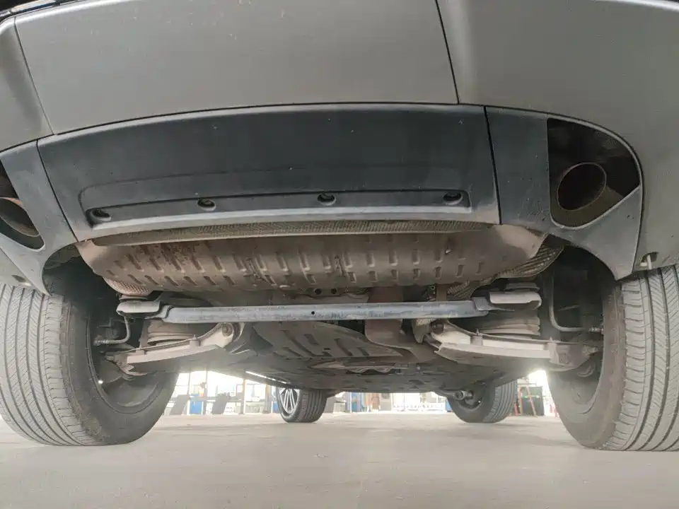 Land Rover Range Rover — миниатюра 10
