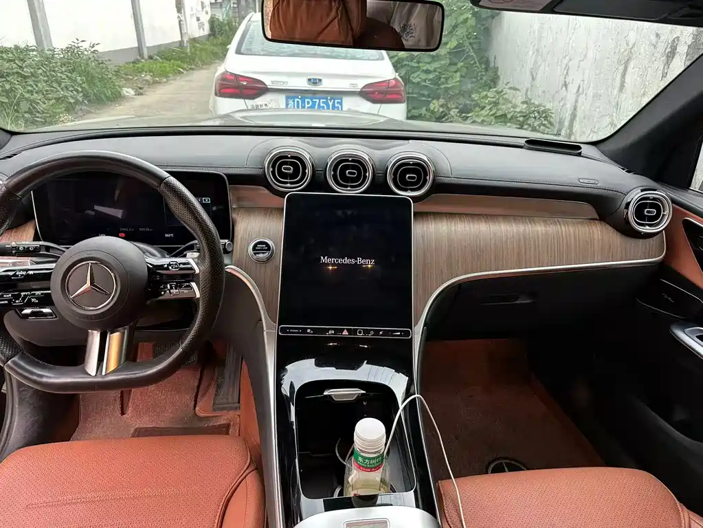 Mercedes-Benz GLC — миниатюра 7