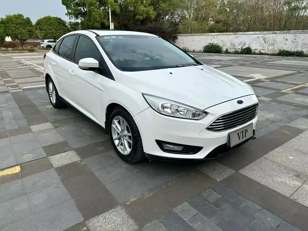 Ford Focus — миниатюра 3