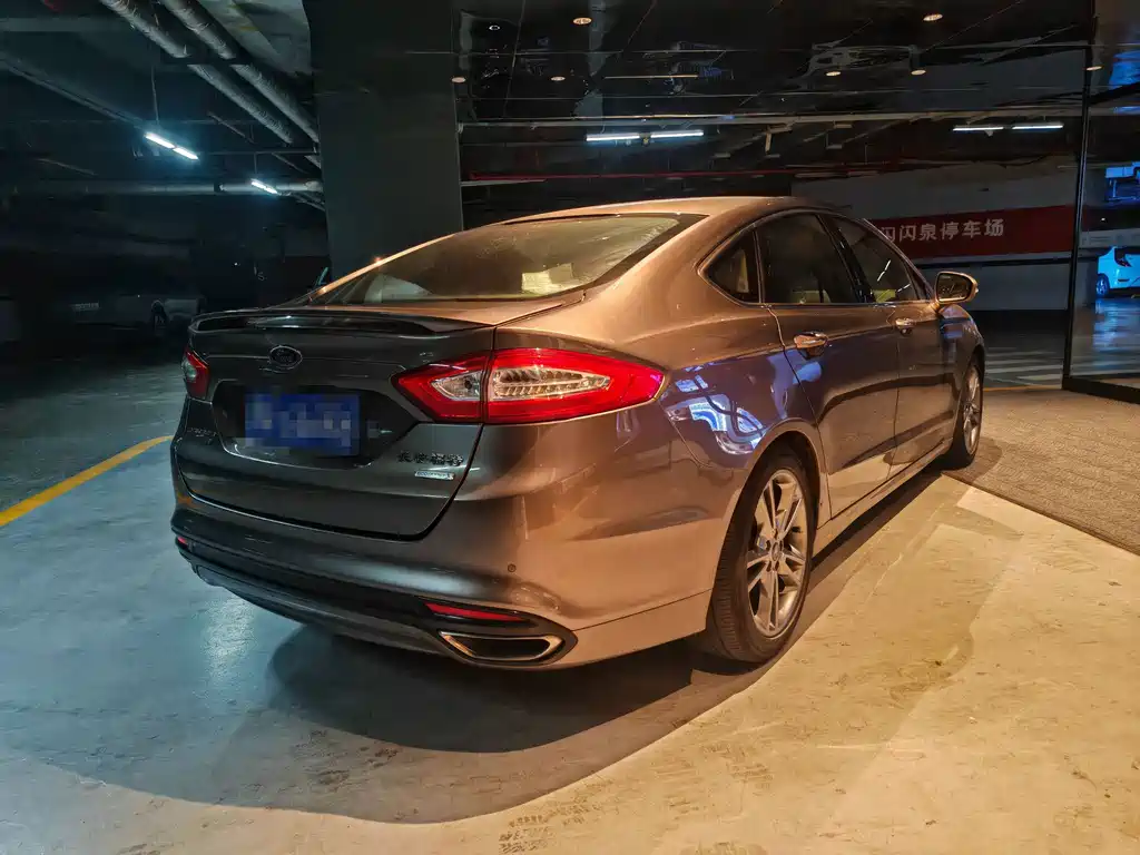 Ford Mondeo — миниатюра 5