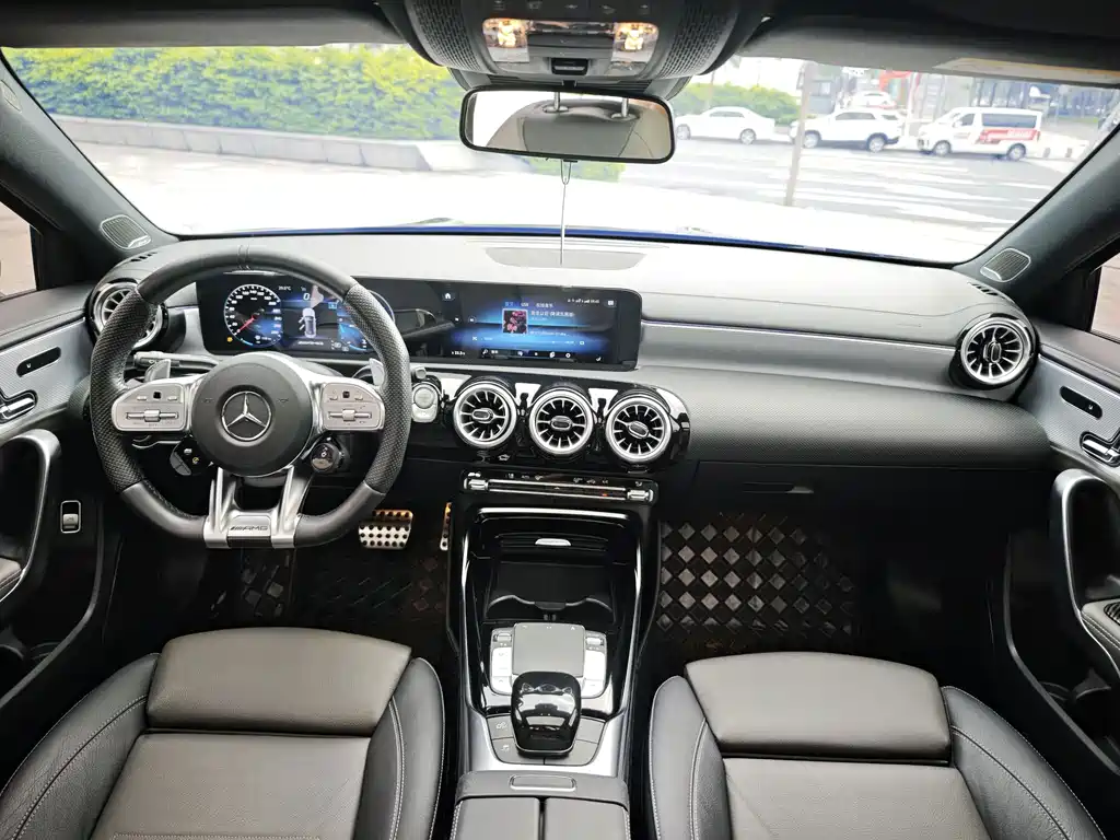 Mercedes-Benz A-Class AMG — миниатюра 7