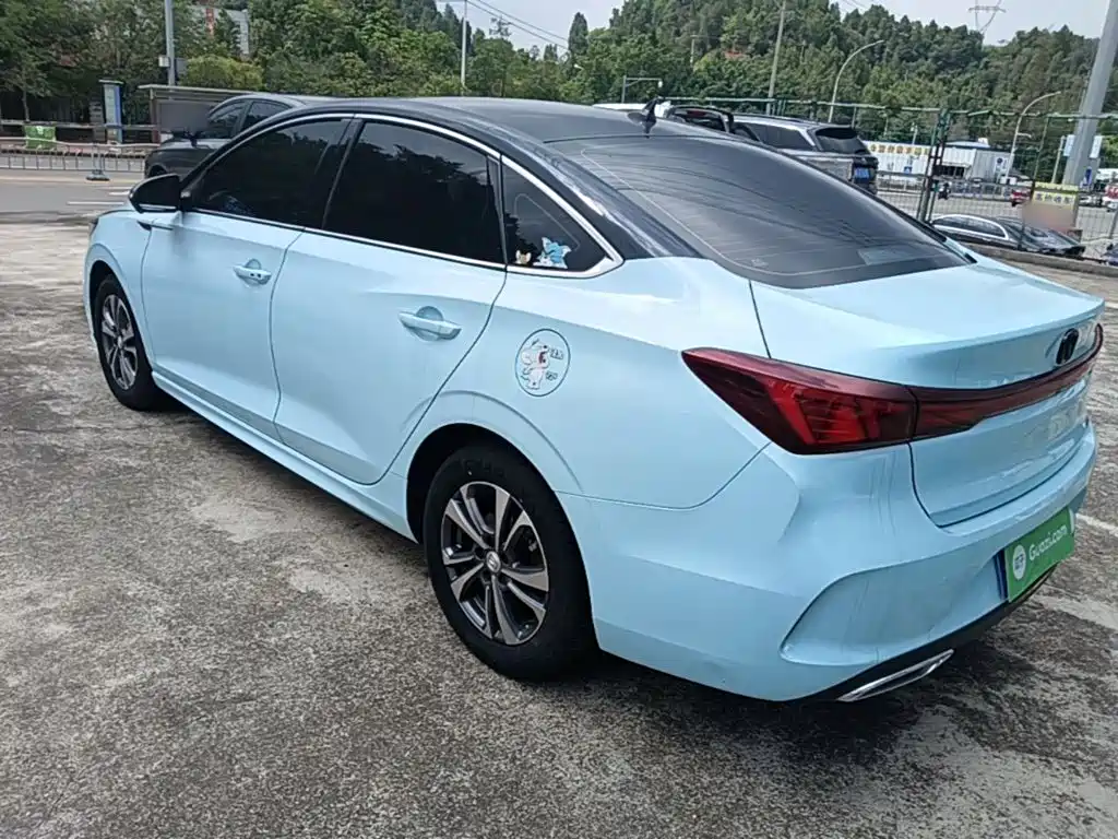 Changan Eado — миниатюра 5