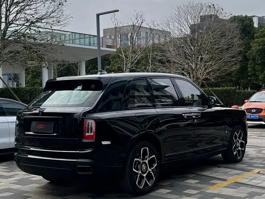 ROLLS-ROYCE CULLINAN
