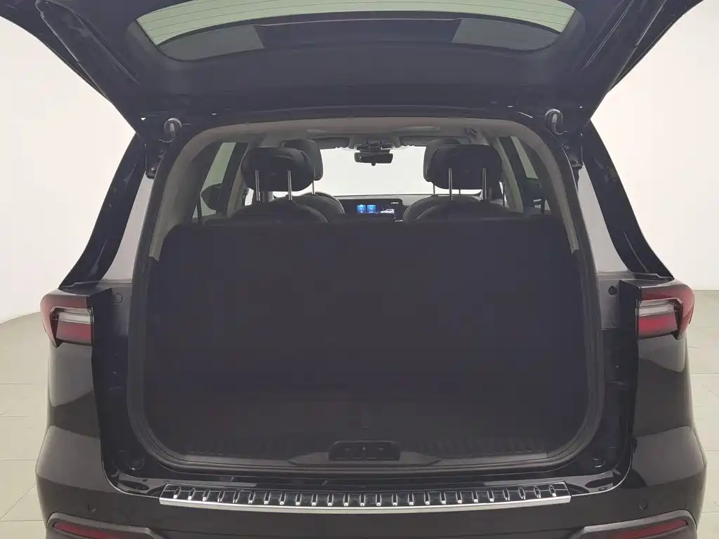 Ford Equator — миниатюра 16
