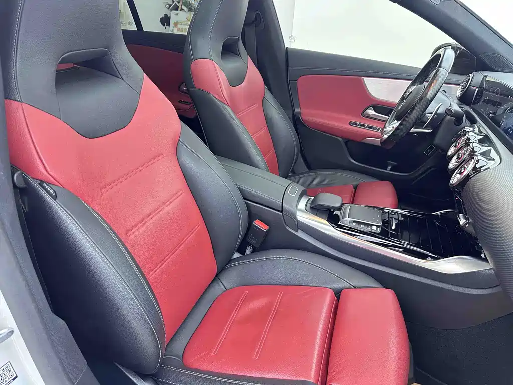 Mercedes-Benz CLA AMG — миниатюра 6