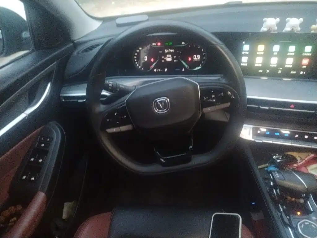 Changan Eado — миниатюра 3