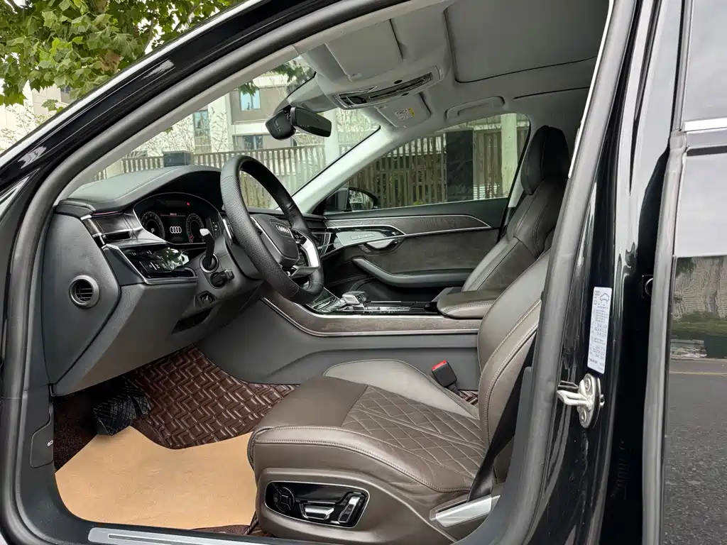 Audi A8 2022 A8L 50 TFSI quattro Comfort