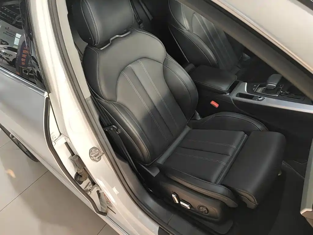 Audi A4L — миниатюра 25