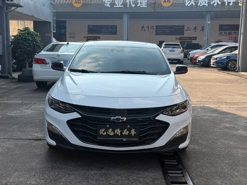 Chevrolet Malibu XL — миниатюра 2