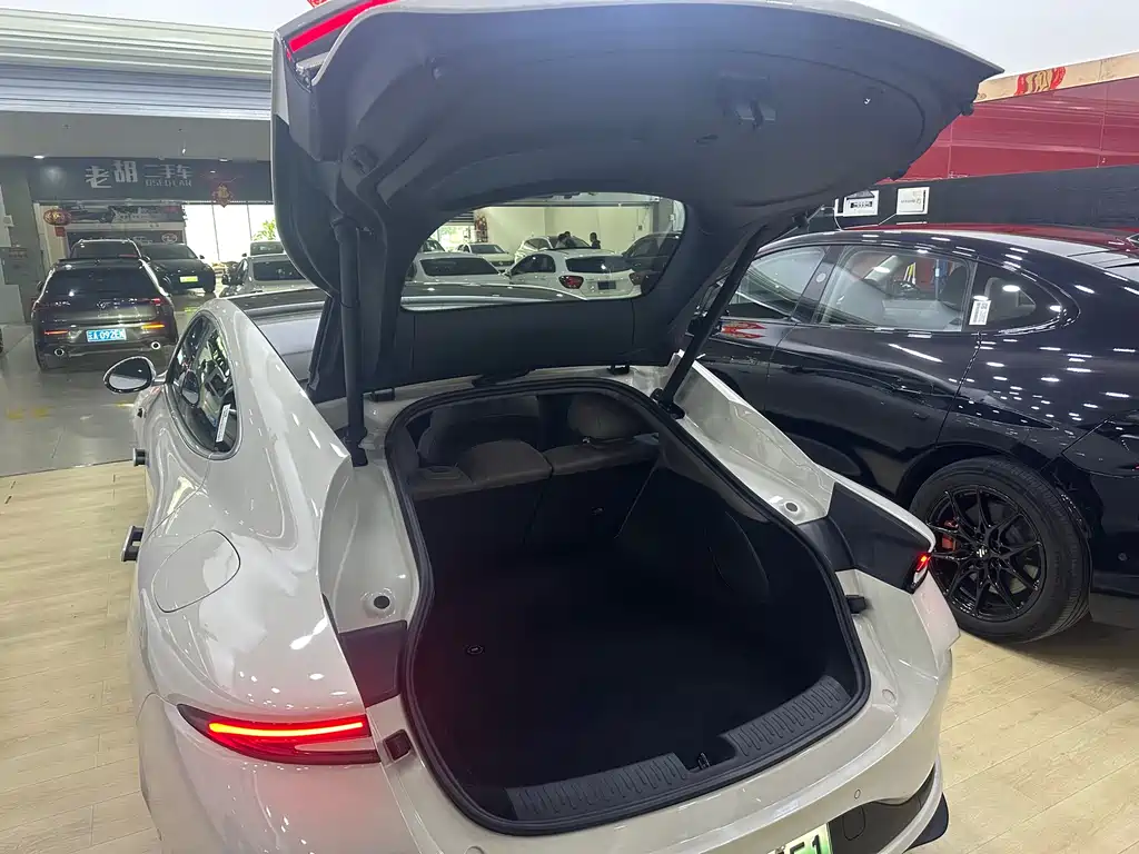 ZHIJI AUTOMOBILE ZHIJI L6