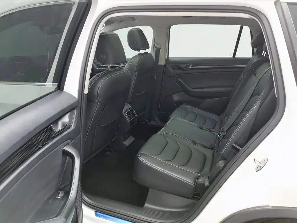 Skoda Kodiaq — миниатюра 15