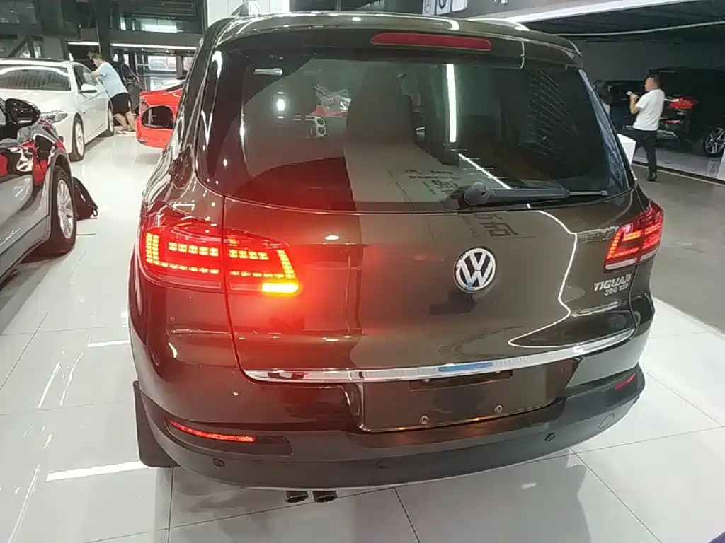 Volkswagen Tiguan — миниатюра 6