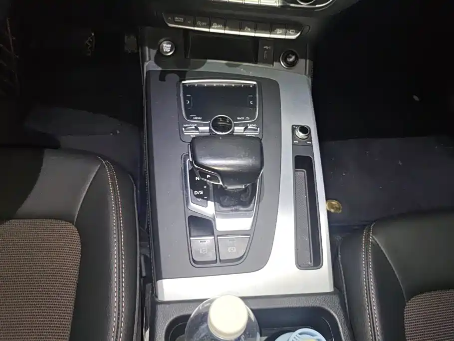 Audi Q5L — миниатюра 15
