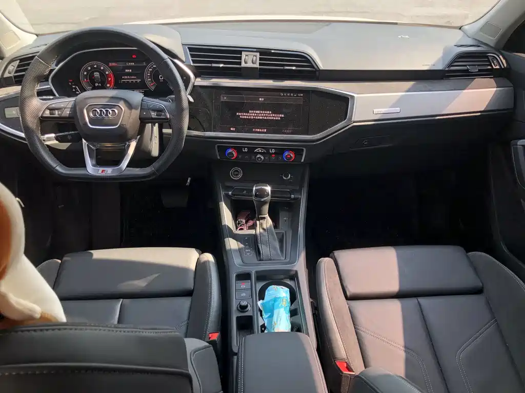 Audi Q3 Sportback — миниатюра 5