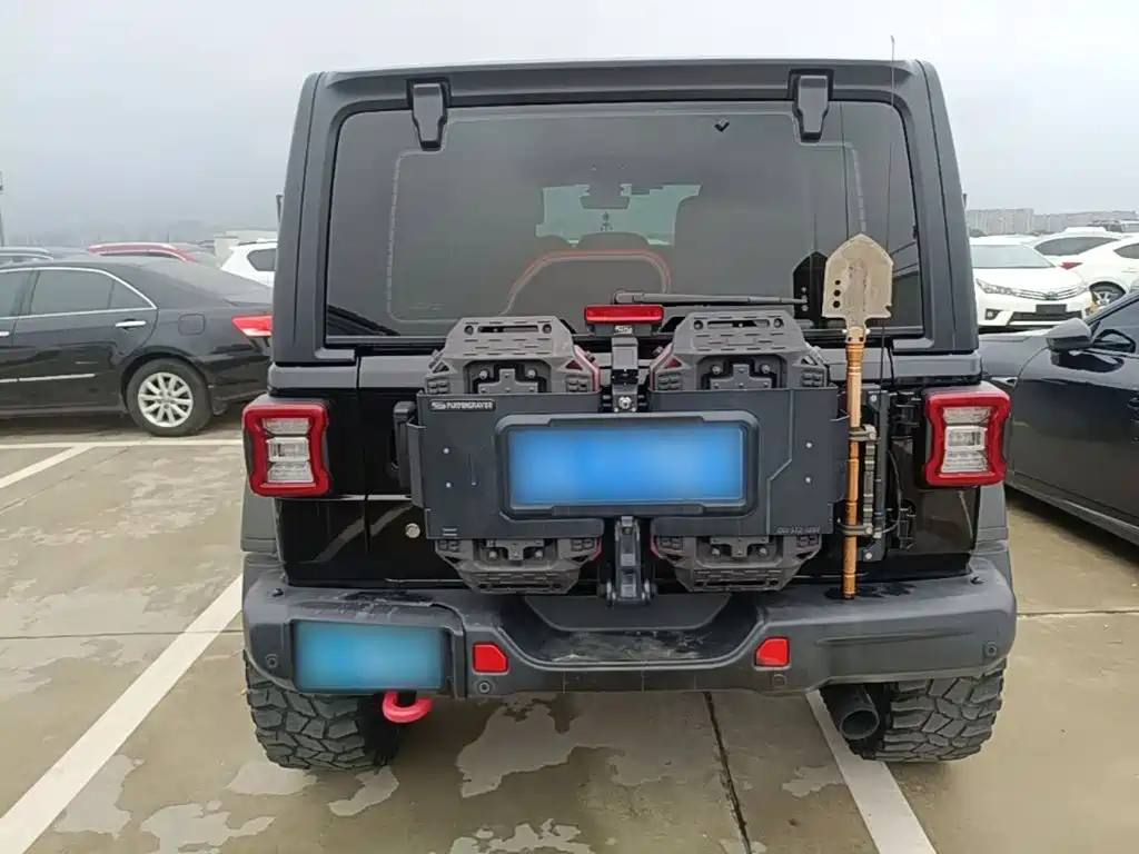 Jeep Wrangler — миниатюра 6
