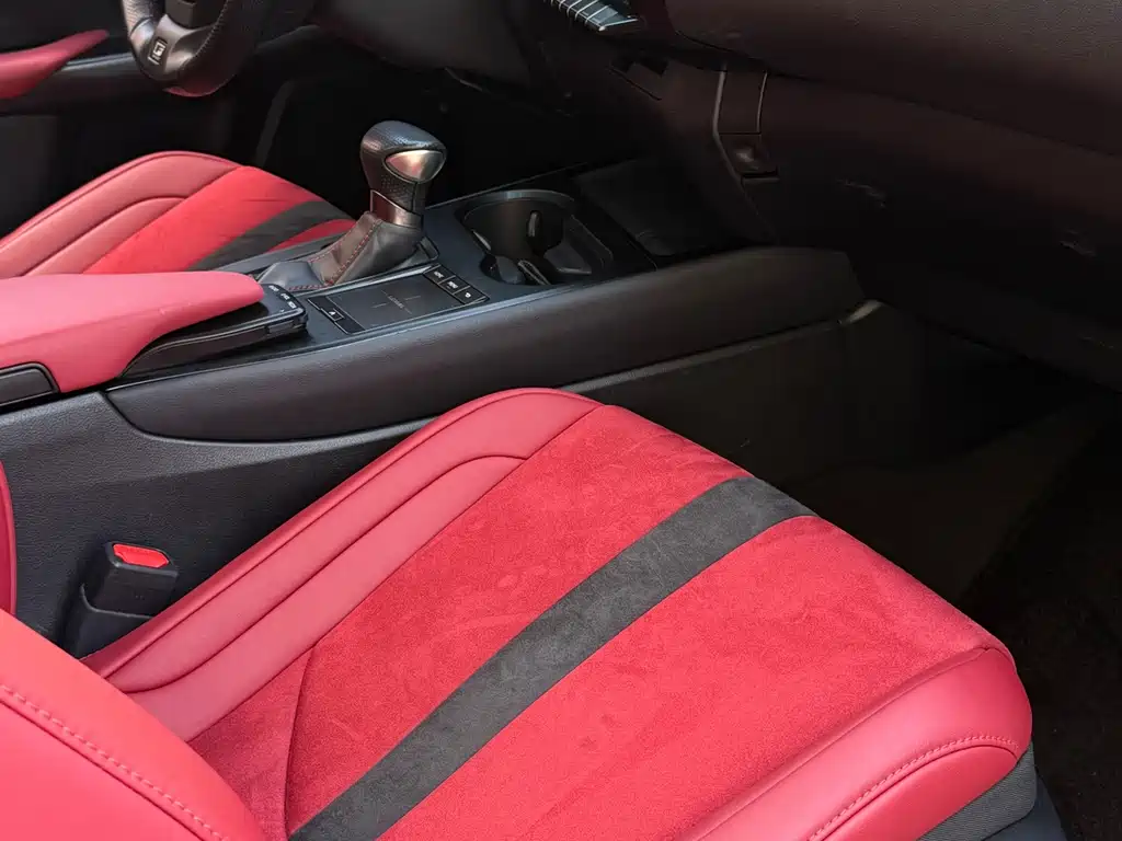 Lexus UX — миниатюра 9