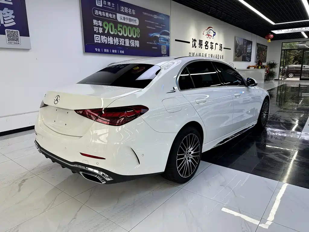 Mercedes-Benz C-Class — миниатюра 9