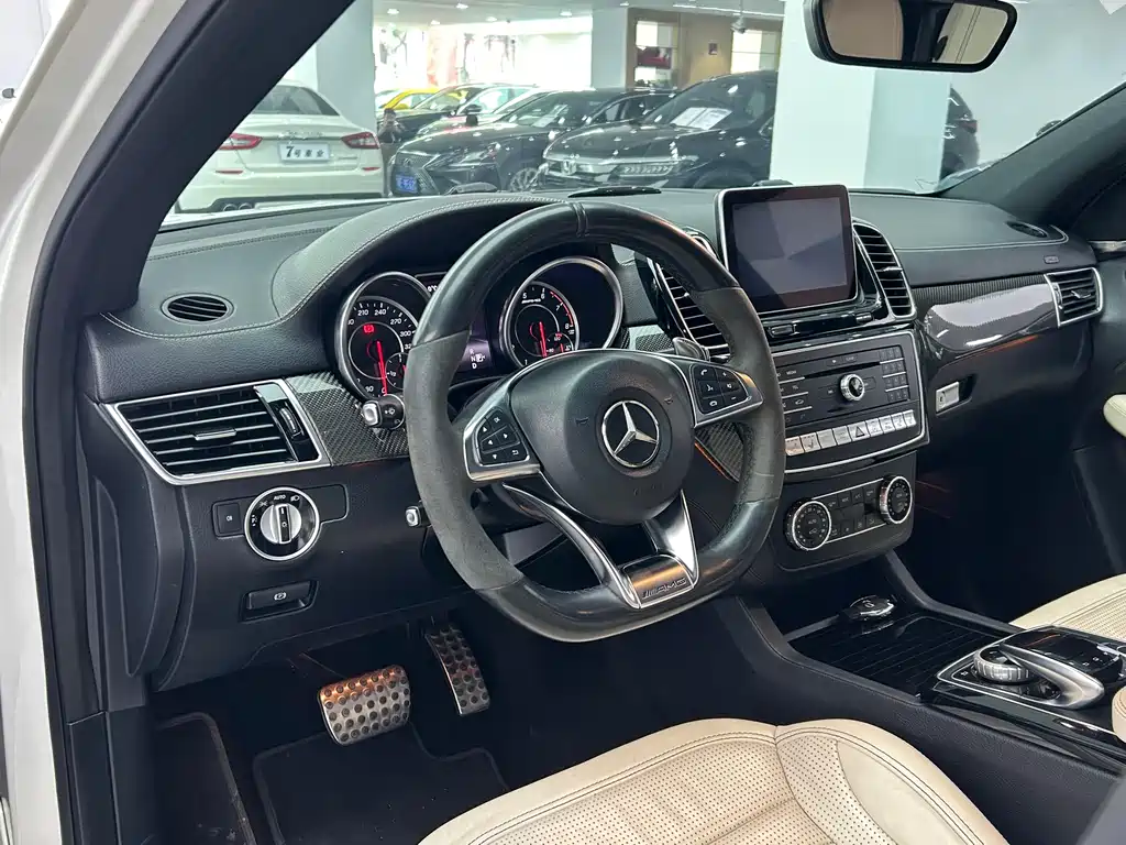 MERCEDES-BENZ GLE COUPE AMG