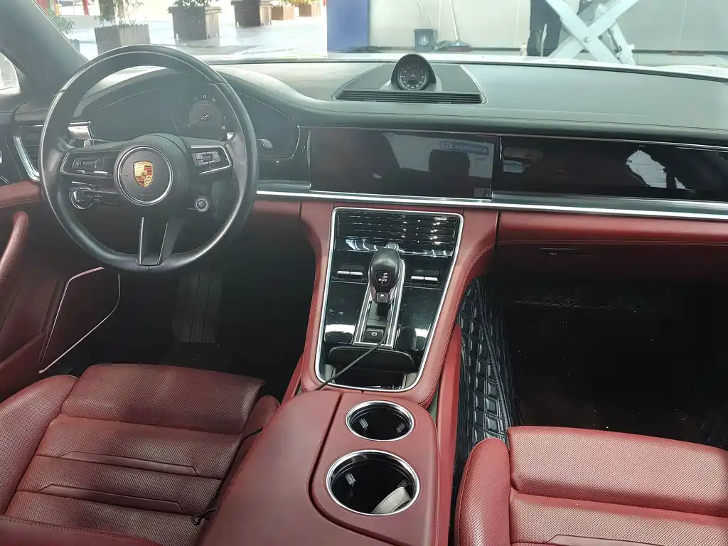 Porsche Panamera — миниатюра 6