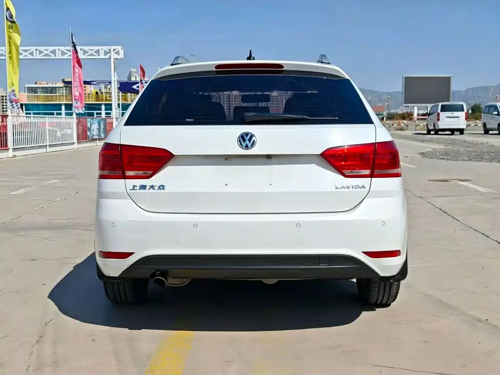 Volkswagen Gran Lavida — миниатюра 5
