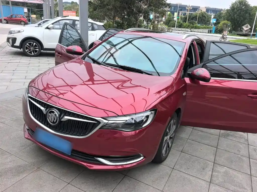 Buick Excelle — миниатюра 2