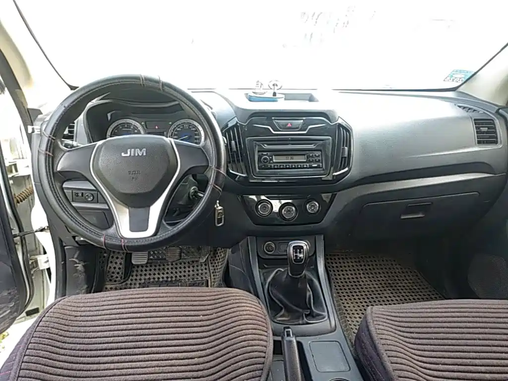 Isuzu RE-MAX Ruimai — миниатюра 10