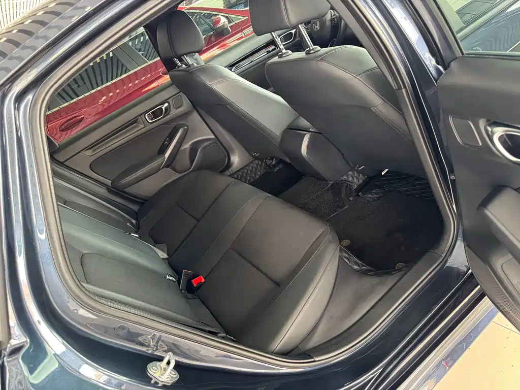 Honda Civic — миниатюра 6