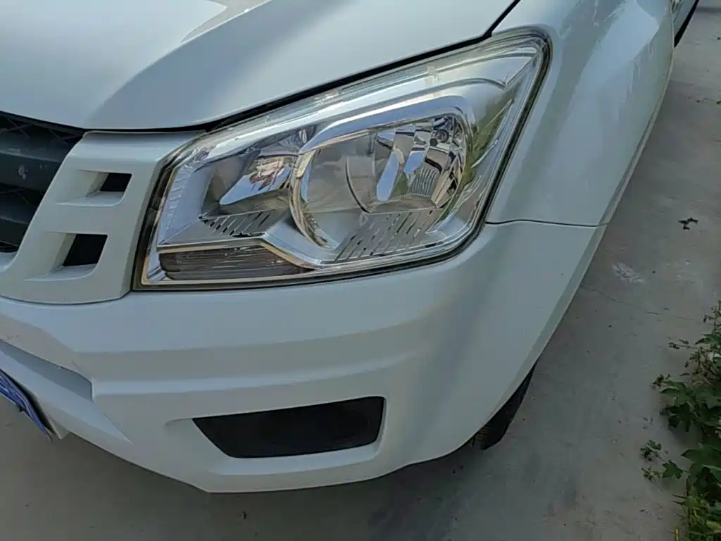 Isuzu RE-MAX Ruimai — миниатюра 24