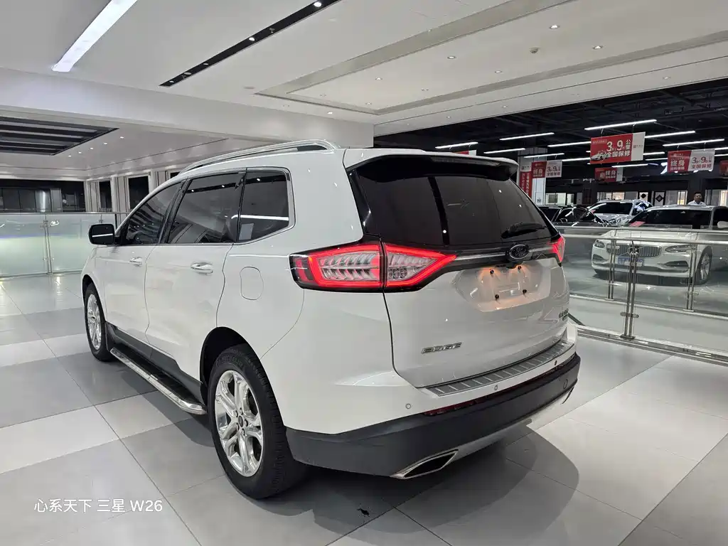 Ford Edge — миниатюра 14
