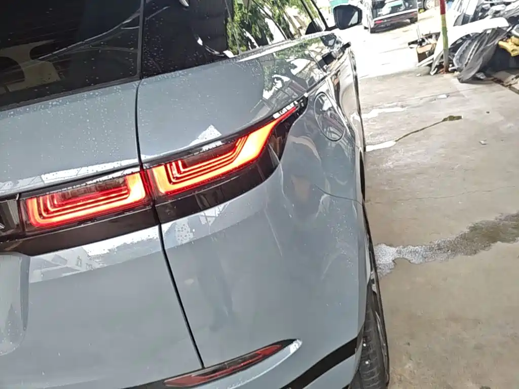 Land Rover Evoque — миниатюра 8