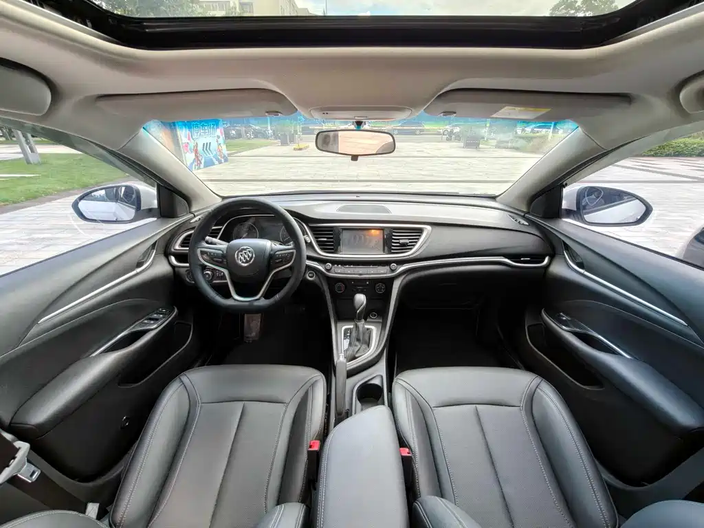 Buick Excelle — миниатюра 10