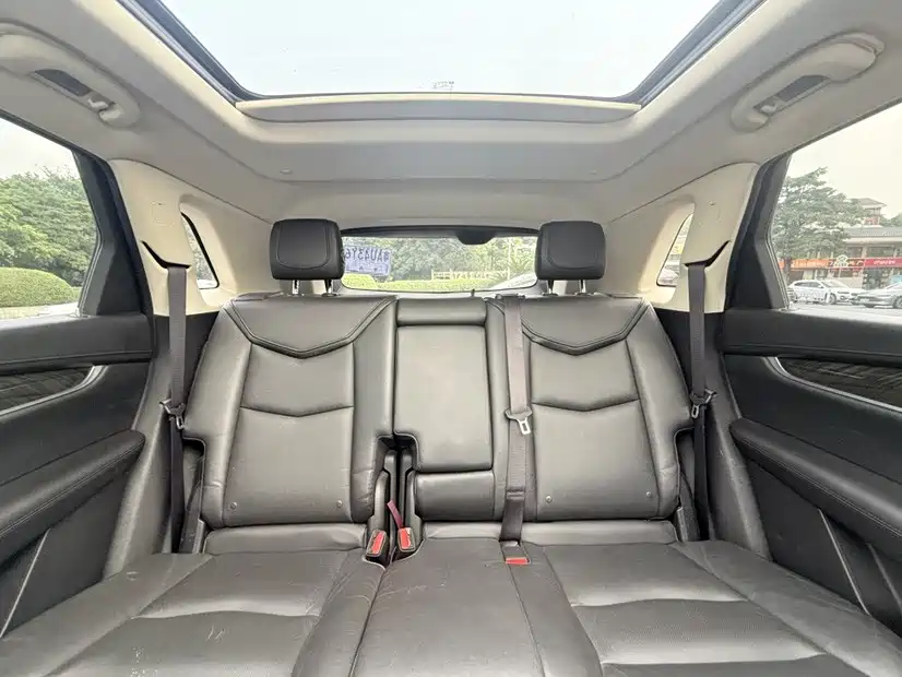 Cadillac XT5 — миниатюра 12