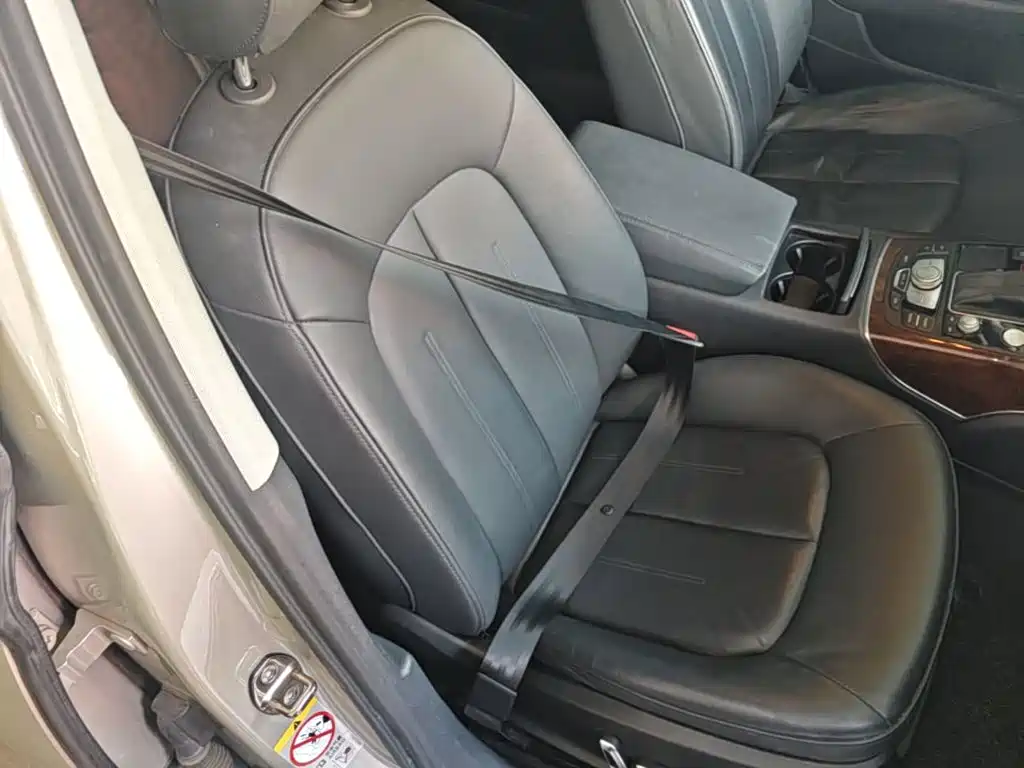 Audi A6L — миниатюра 25