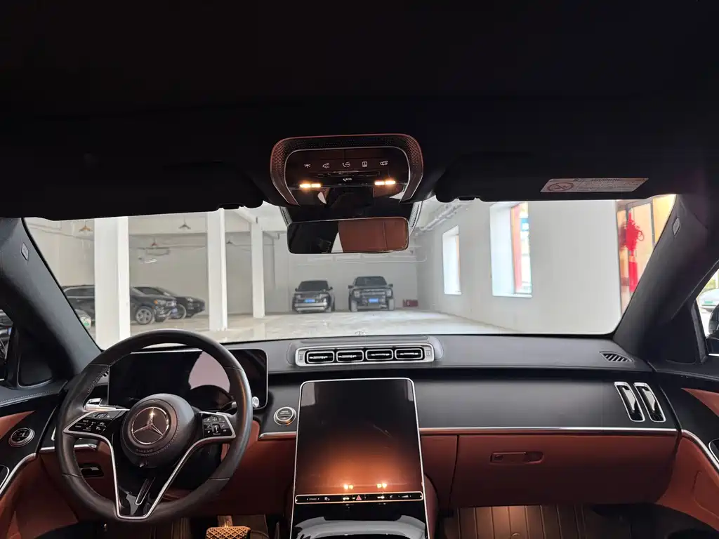 Mercedes-Benz S-Class — миниатюра 9