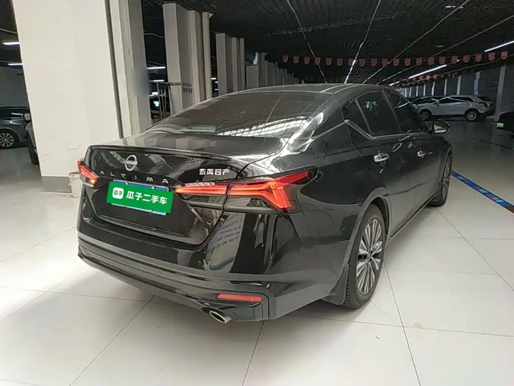 Nissan Teana — миниатюра 7