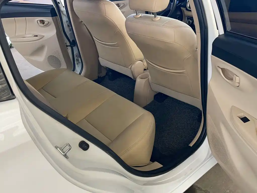 Toyota Vios FS — миниатюра 20
