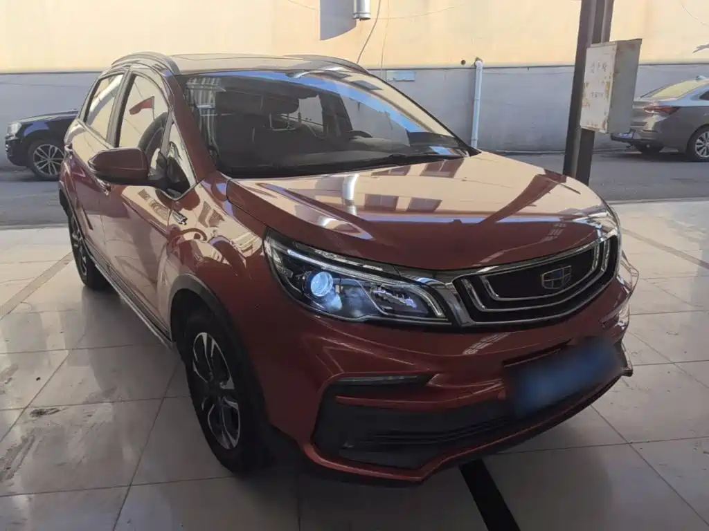 Geely Vision X3 — миниатюра 4