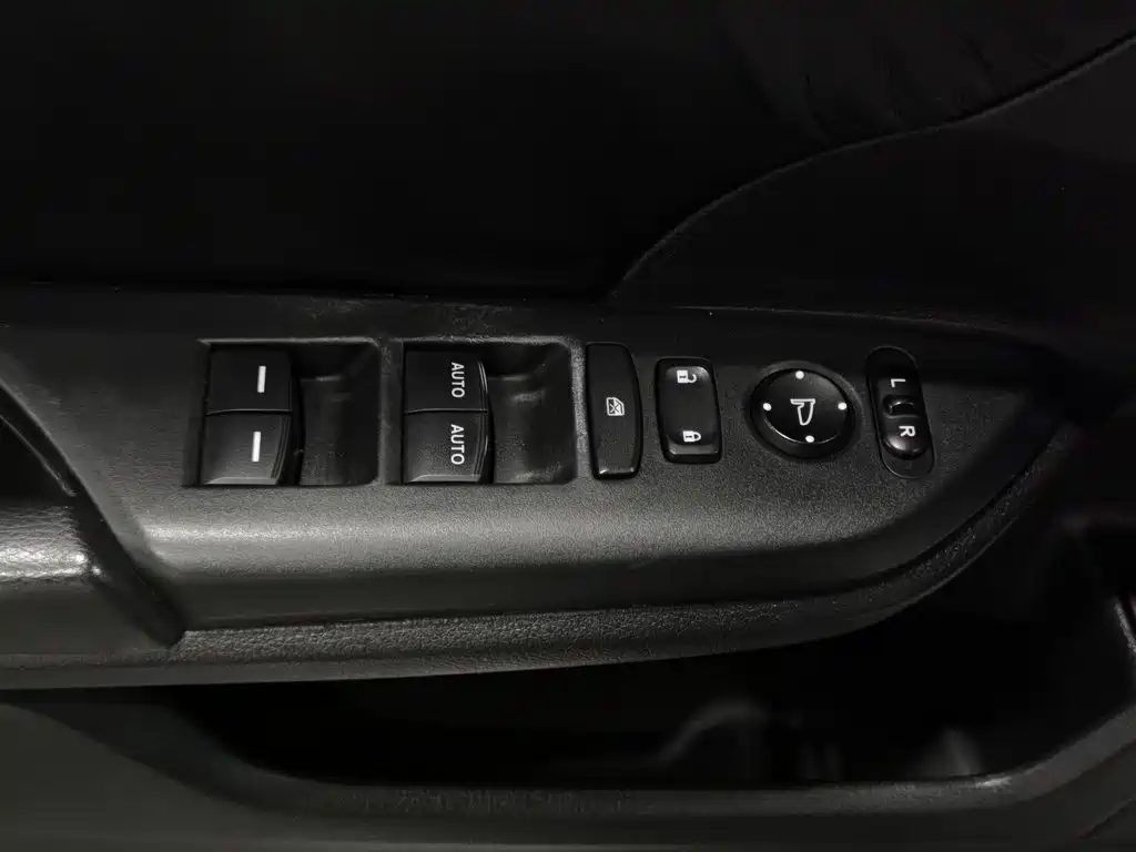 Honda Civic — миниатюра 9
