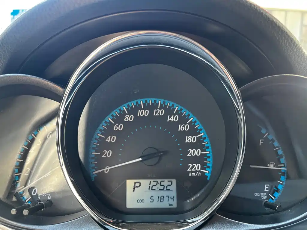 TOYOTA YARIS L TO ENJOY