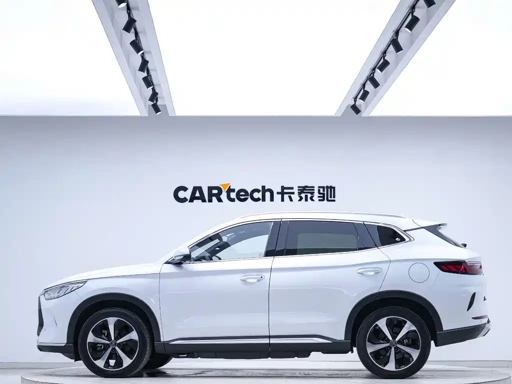 BYD PLUS New Energy — миниатюра 3