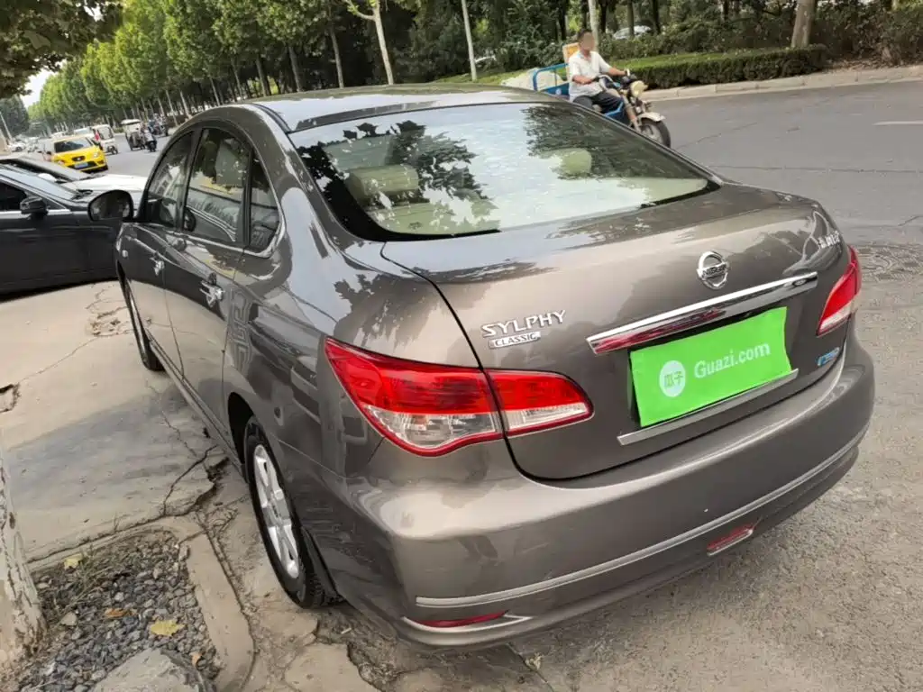 Nissan Sylphy — миниатюра 5