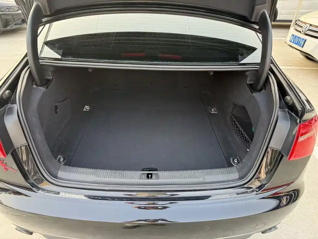 Audi A6L — миниатюра 15