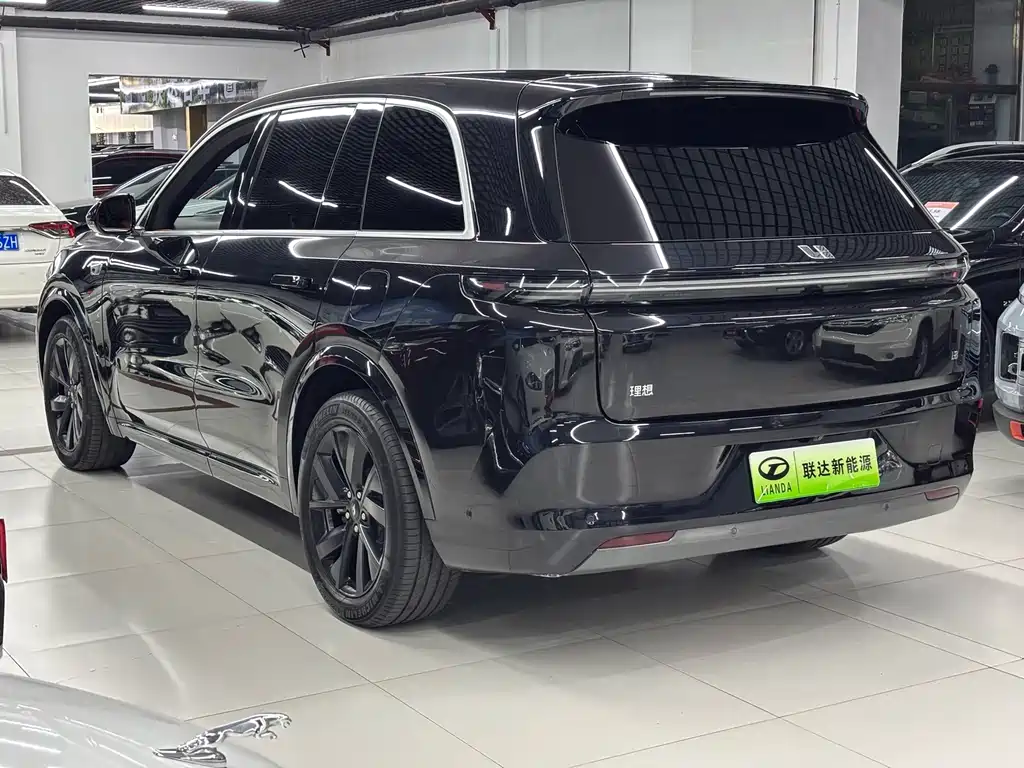 Li Auto Li L8 — миниатюра 6