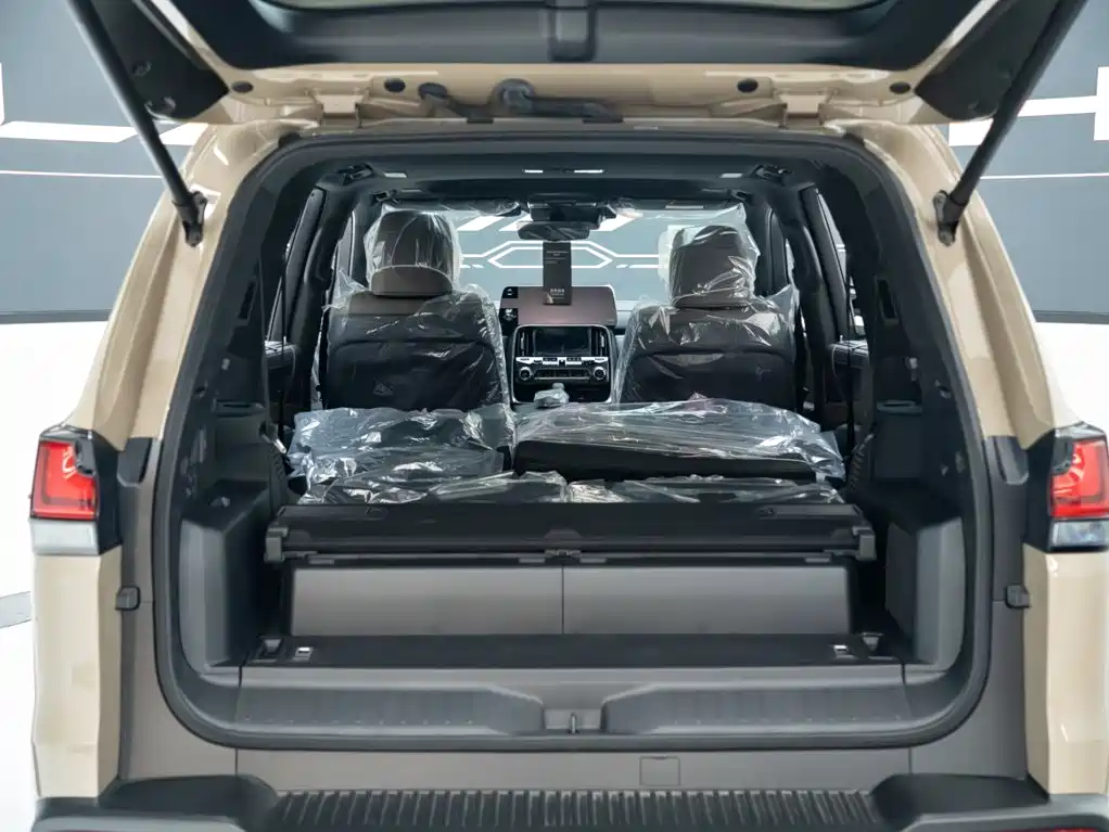 Lexus LX — миниатюра 18