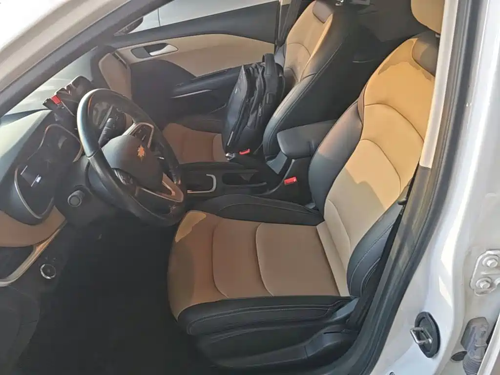 Chevrolet Monza — миниатюра 15