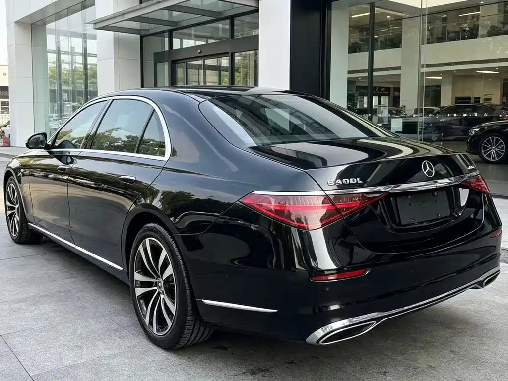 Mercedes-Benz S-Class — миниатюра 7