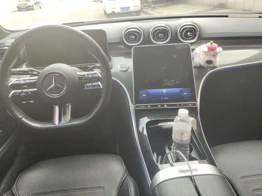 Mercedes-Benz C-Class — миниатюра 12