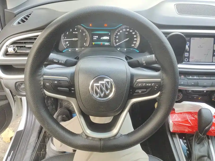 Buick Excelle — миниатюра 15
